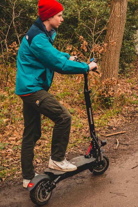 Can you ride an electric scooter in the winter?